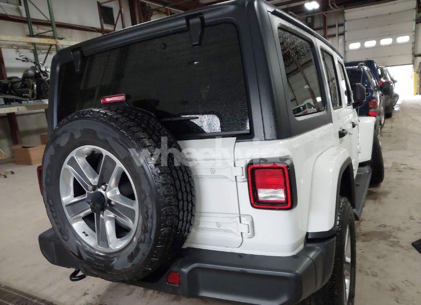 Photo 16 of 2021 Jeep Wrangler UNLIMITED SAHARA 4X4 (VIN 1C4HJXEG2MW655357)