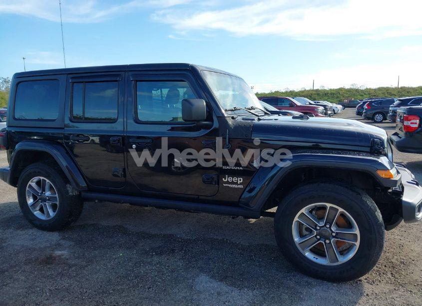 Photo 12 of 2018 Jeep Wrangler UNLIMITED SAHARA 4X4 (VIN 1C4HJXEG3JW115365)