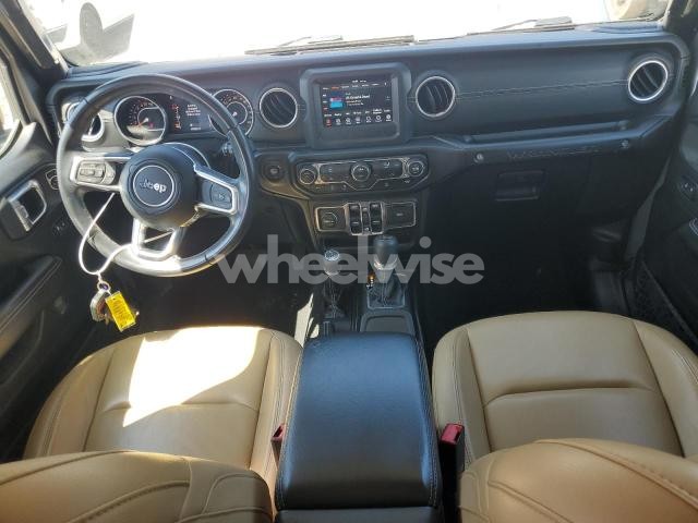 Photo 8 of 2018 JEEP WRANGLER UNLIMITED SAHARA (VIN 1C4HJXEG3JW125801)