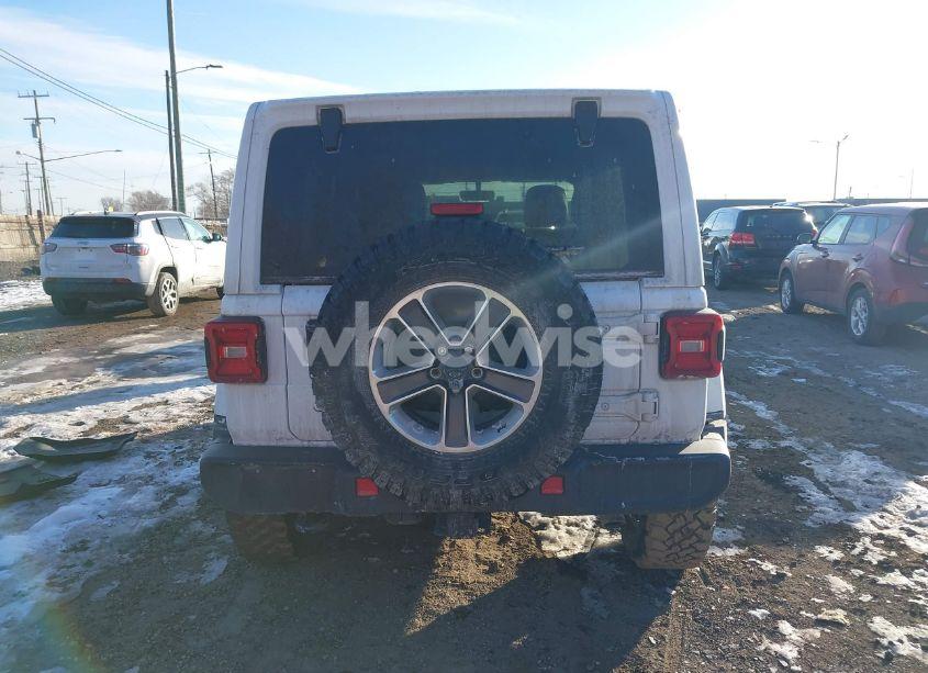 Photo 16 of 2018 Jeep Wrangler UNLIMITED SAHARA 4X4 (VIN 1C4HJXEG3JW184976)