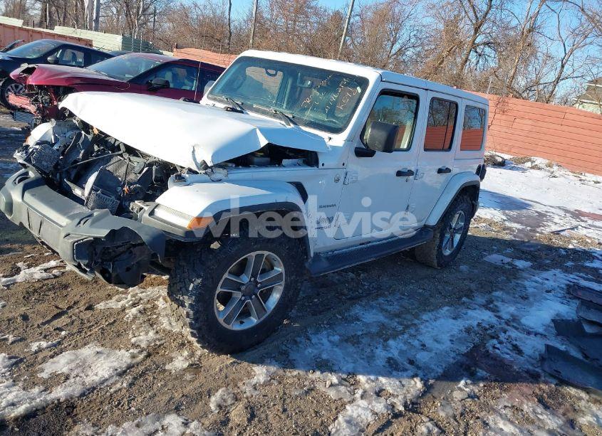 Photo 2 of 2018 Jeep Wrangler UNLIMITED SAHARA 4X4 (VIN 1C4HJXEG3JW184976)