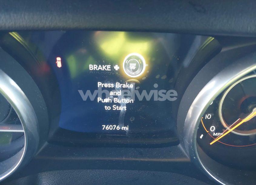 Photo 7 of 2018 Jeep Wrangler UNLIMITED SAHARA 4X4 (VIN 1C4HJXEG3JW184976)