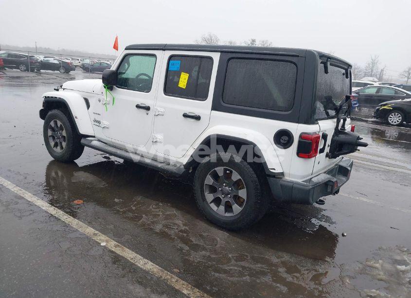 Photo 3 of 2018 Jeep Wrangler UNLIMITED SAHARA 4X4 (VIN 1C4HJXEG3JW186176)