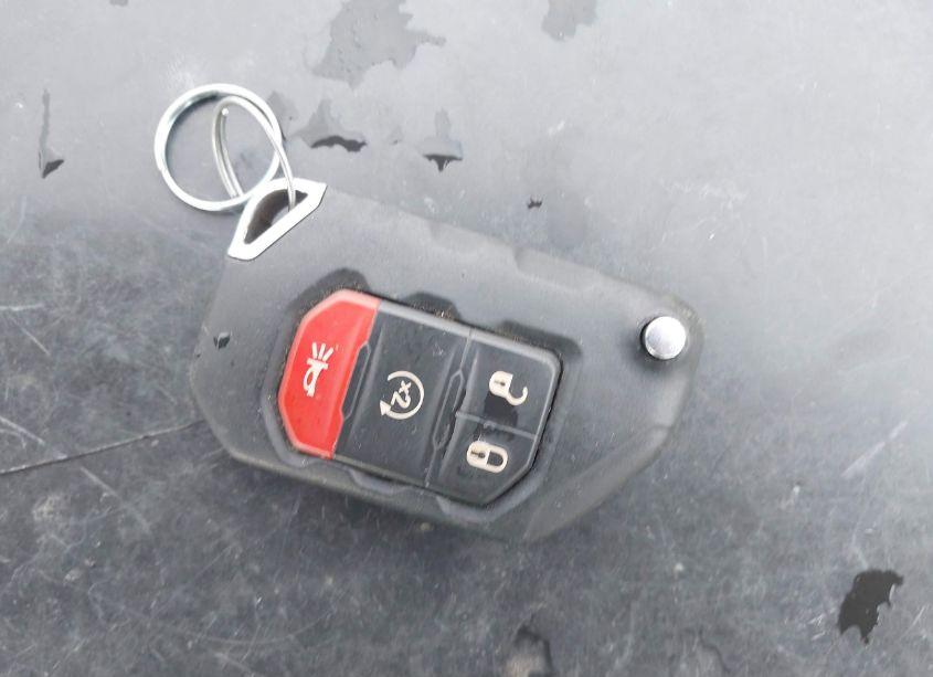 Photo 11 of 2018 Jeep Wrangler UNLIMITED SAHARA 4X4 (VIN 1C4HJXEG3JW212162)