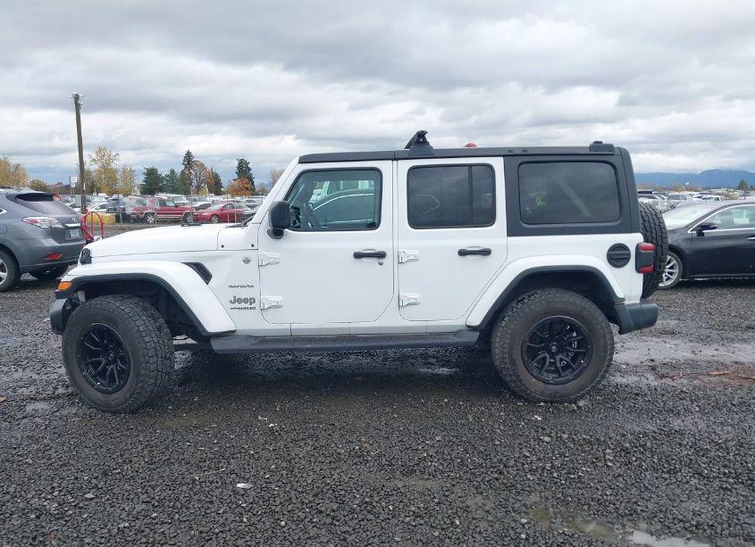 Photo 14 of 2018 Jeep Wrangler UNLIMITED SAHARA 4X4 (VIN 1C4HJXEG3JW212162)