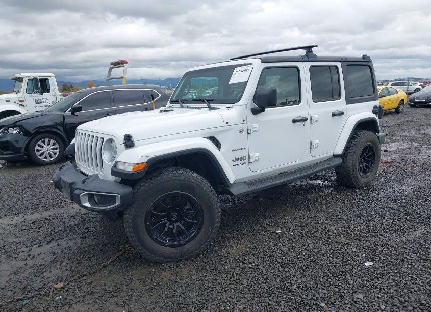 Photo 2 of 2018 Jeep Wrangler UNLIMITED SAHARA 4X4 (VIN 1C4HJXEG3JW212162)