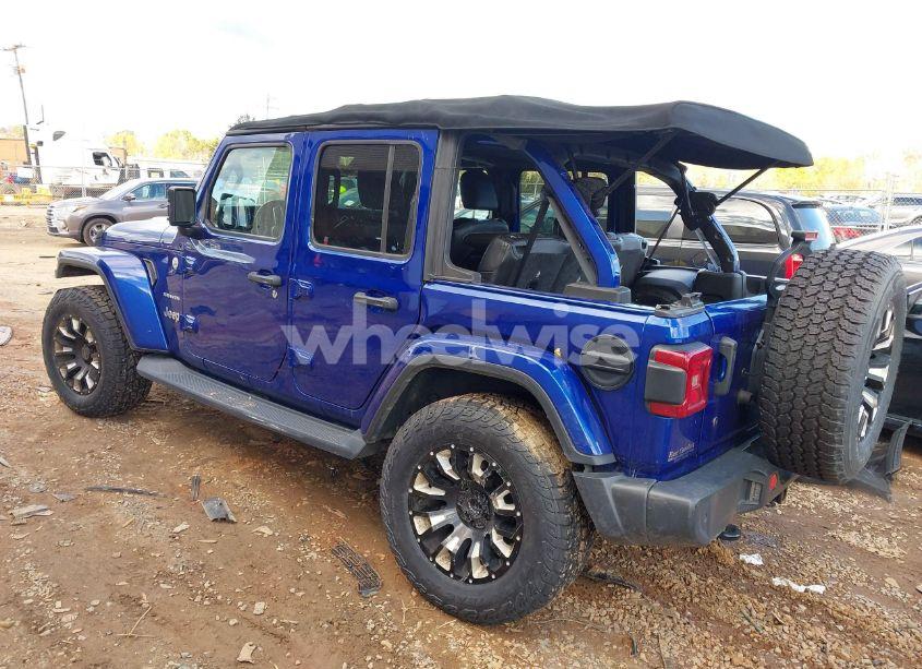 Photo 3 of 2018 Jeep Wrangler UNLIMITED SAHARA 4X4 (VIN 1C4HJXEG3JW253245)