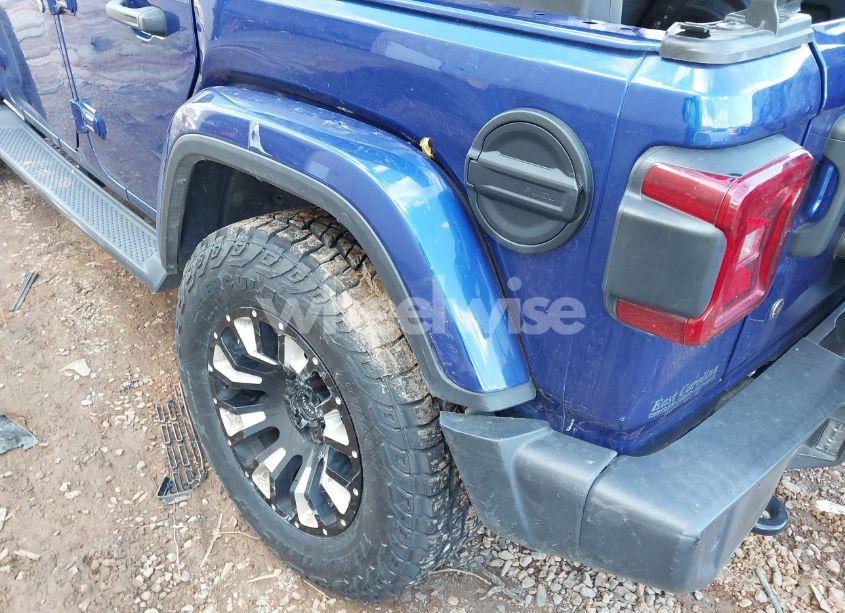 Photo 6 of 2018 Jeep Wrangler UNLIMITED SAHARA 4X4 (VIN 1C4HJXEG3JW253245)