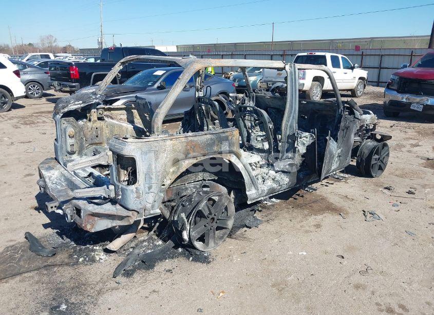 Photo 4 of 2018 Jeep Wrangler UNLIMITED SAHARA 4X4 (VIN 1C4HJXEG3JW331331)