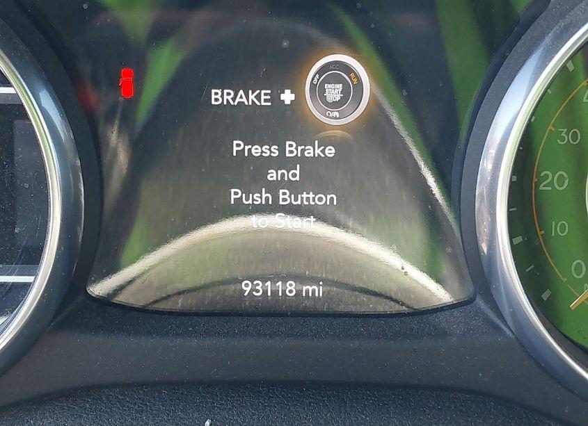 Photo 15 of 2019 Jeep Wrangler UNLIMITED SAHARA 4X4 (VIN 1C4HJXEG3KW528064)