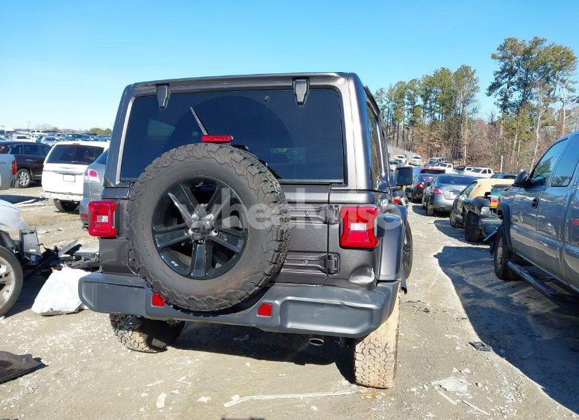 Photo 16 of 2019 Jeep Wrangler UNLIMITED SAHARA ALTITUDE 4X4 (VIN 1C4HJXEG3KW641979)