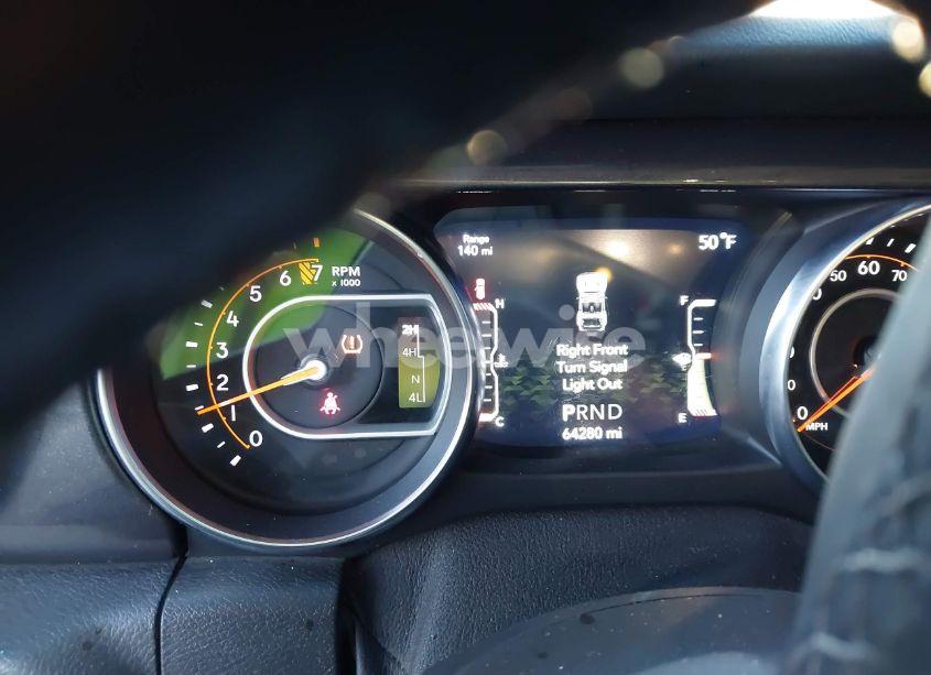 Photo 16 of 2020 Jeep Wrangler UNLIMITED SAHARA ALTITUDE 4X4 (VIN 1C4HJXEG3LW211192)