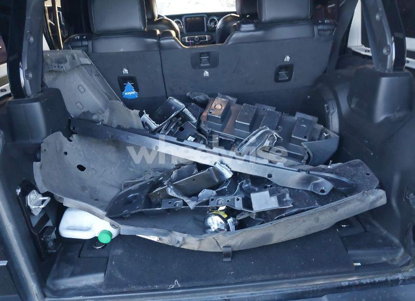 Photo 18 of 2020 Jeep Wrangler UNLIMITED SAHARA ALTITUDE 4X4 (VIN 1C4HJXEG3LW211192)