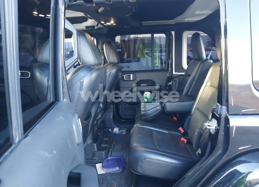 Photo 8 of 2020 Jeep Wrangler UNLIMITED SAHARA ALTITUDE 4X4 (VIN 1C4HJXEG3LW211192)