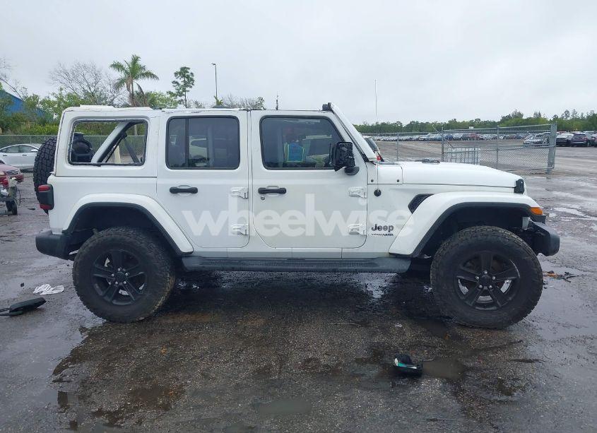 Photo 14 of 2021 Jeep Wrangler UNLIMITED SAHARA ALTITUDE 4X4 (VIN 1C4HJXEG3MW505192)