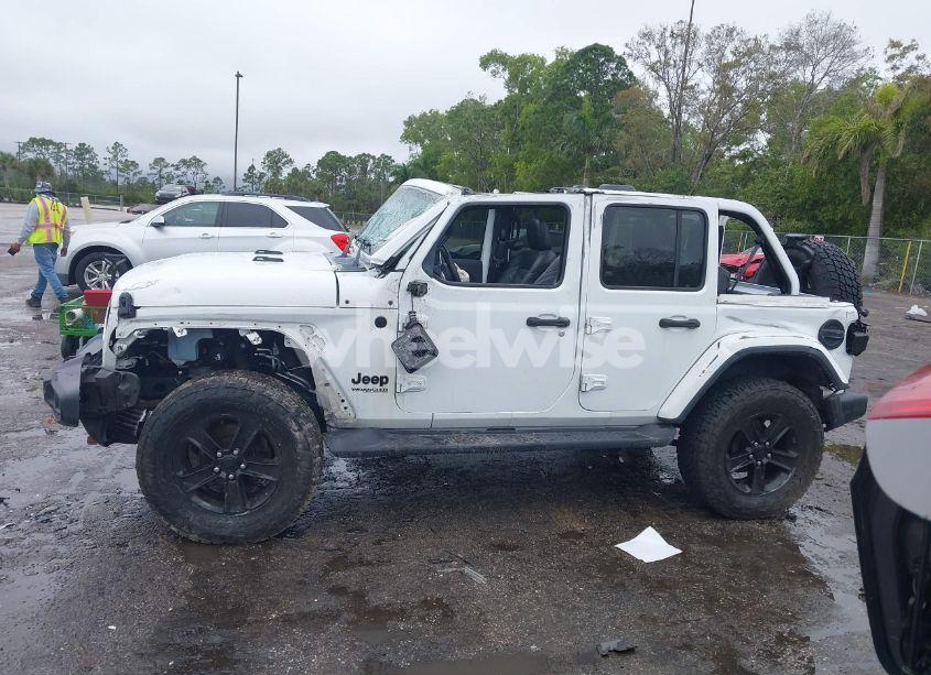 Photo 15 of 2021 Jeep Wrangler UNLIMITED SAHARA ALTITUDE 4X4 (VIN 1C4HJXEG3MW505192)