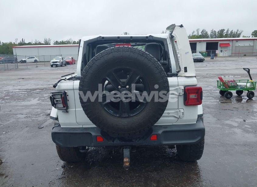 Photo 17 of 2021 Jeep Wrangler UNLIMITED SAHARA ALTITUDE 4X4 (VIN 1C4HJXEG3MW505192)