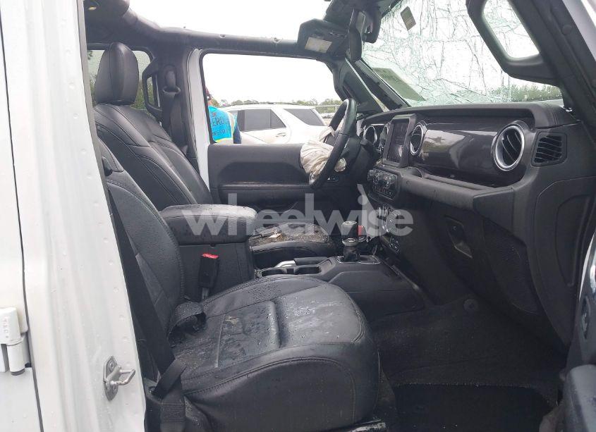 Photo 5 of 2021 Jeep Wrangler UNLIMITED SAHARA ALTITUDE 4X4 (VIN 1C4HJXEG3MW505192)