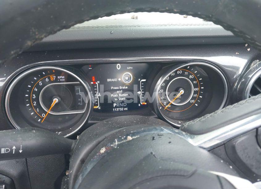 Photo 7 of 2021 Jeep Wrangler UNLIMITED SAHARA ALTITUDE 4X4 (VIN 1C4HJXEG3MW505192)