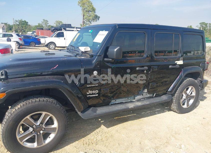 Photo 6 of 2021 Jeep Wrangler UNLIMITED SAHARA 4X4 (VIN 1C4HJXEG3MW536507)
