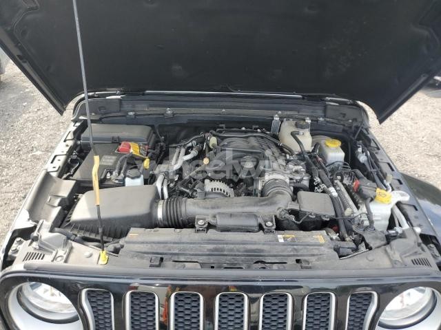 Photo 9 of 2022 JEEP WRANGLER UNLIMITED SAHARA (VIN 1C4HJXEG3NW120684)