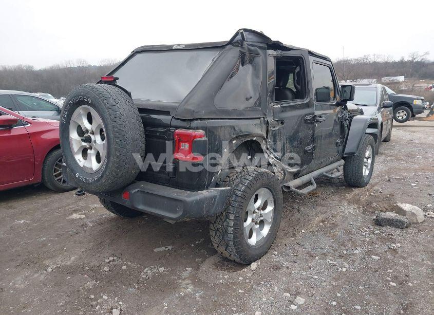 Photo 4 of 2021 Jeep Wrangler UNLIMITED SAHARA ALTITUDE 4X4 (VIN 1C4HJXEG4MW603793)