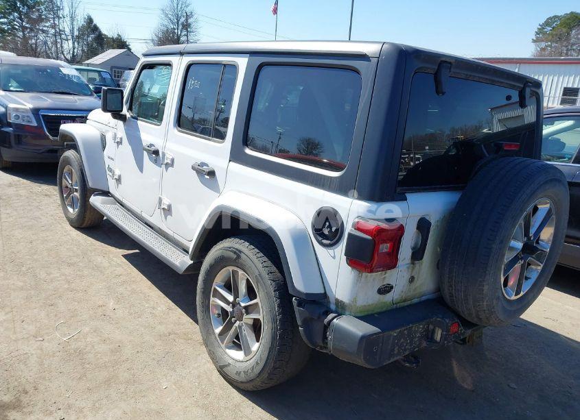 Photo 3 of 2018 Jeep Wrangler UNLIMITED SAHARA 4X4 (VIN 1C4HJXEG5JW145600)