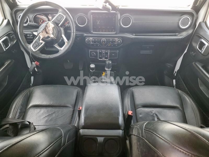2018 JEEP WRANGLER UNLIMITED SAHARA (VIN 1C4HJXEG5JW294430) main photo