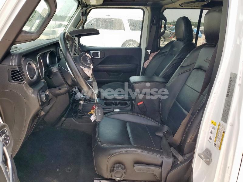 Photo 2 of 2018 JEEP WRANGLER UNLIMITED SAHARA (VIN 1C4HJXEG5JW294430)