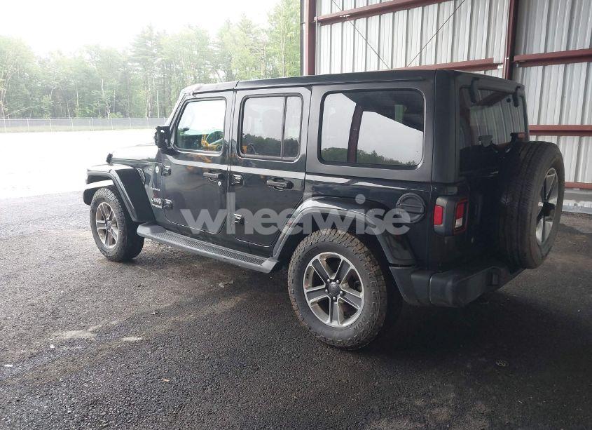 Photo 3 of 2019 Jeep Wrangler UNLIMITED SAHARA 4X4 (VIN 1C4HJXEG5KW515140)