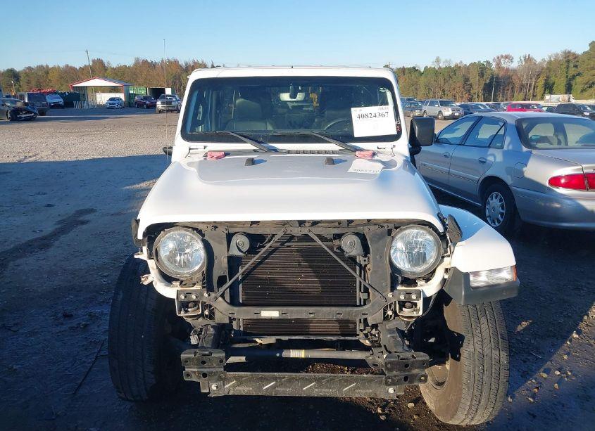 Photo 13 of 2019 Jeep Wrangler UNLIMITED SAHARA 4X4 (VIN 1C4HJXEG5KW531547)