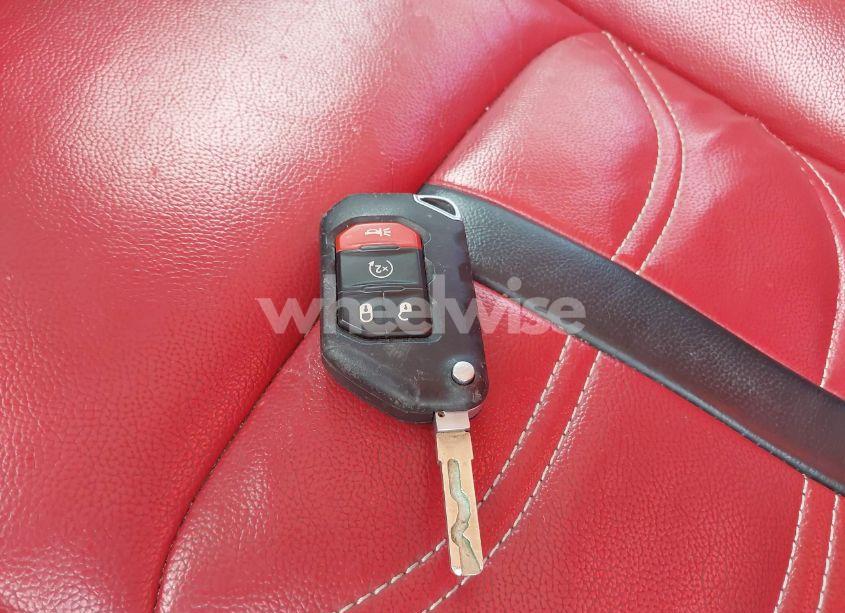 Photo 11 of 2019 Jeep Wrangler UNLIMITED SAHARA (VIN 1C4HJXEG5KW600740)