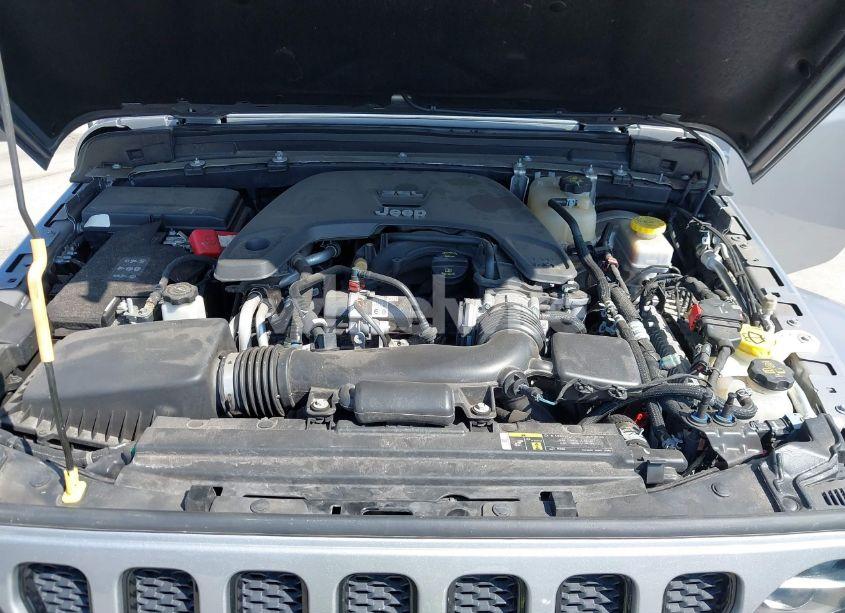 Photo 10 of 2020 Jeep Wrangler UNLIMITED SAHARA ALTITUDE 4X4 (VIN 1C4HJXEG5LW288078)