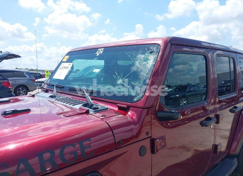 Photo 6 of 2021 Jeep Wrangler UNLIMITED SAHARA ALTITUDE 4X4 (VIN 1C4HJXEG5MW649214)