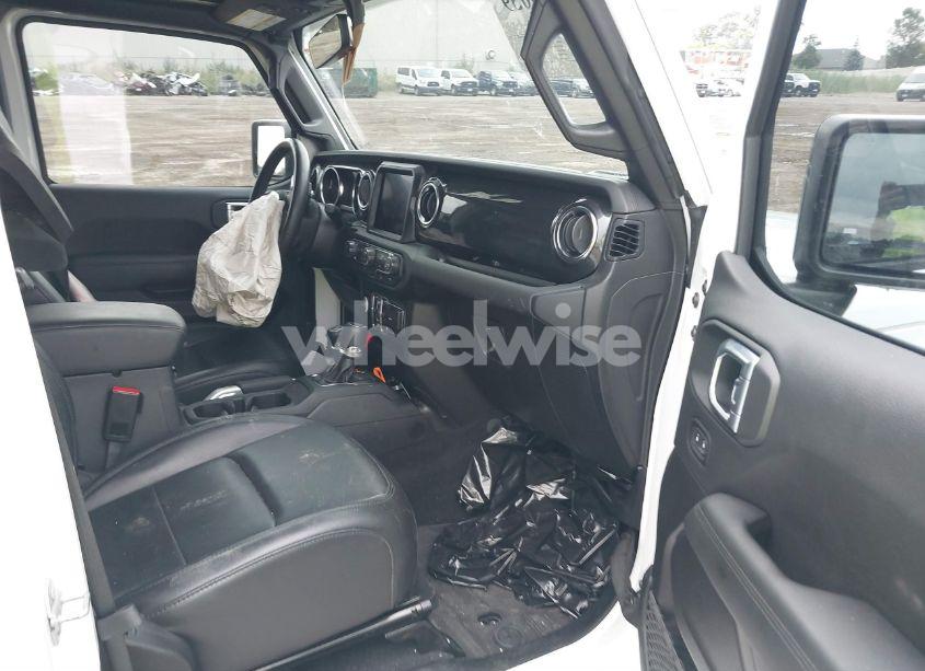 Photo 5 of 2021 Jeep Wrangler UNLIMITED SAHARA ALTITUDE 4X4 (VIN 1C4HJXEG5MW764573)