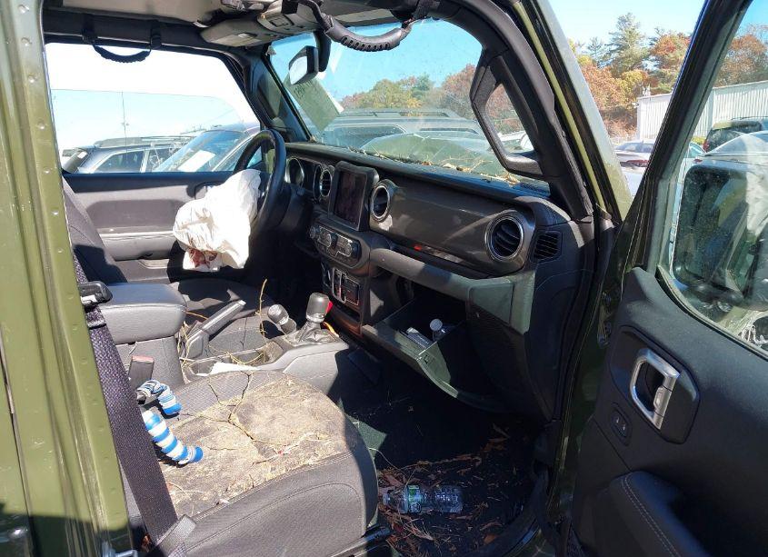 Photo 5 of 2023 Jeep Wrangler 4-DOOR SAHARA 4X4 (VIN 1C4HJXEG5PW601944)