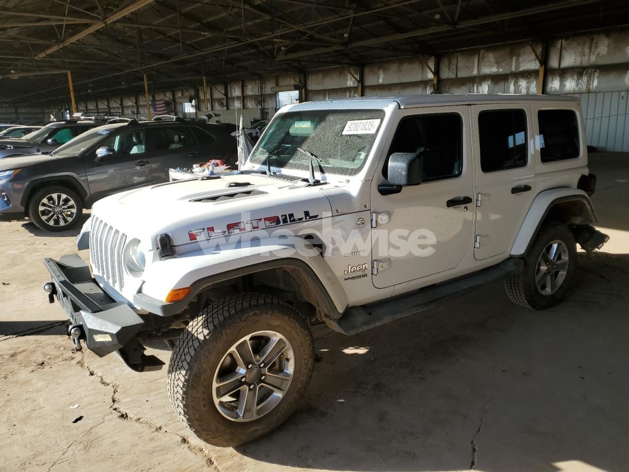 2018 JEEP WRANGLER UNLIMITED SAHARA (VIN 1C4HJXEG6JW320761) main photo