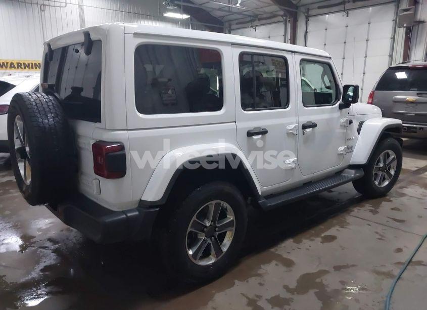 Photo 4 of 2020 Jeep Wrangler UNLIMITED SAHARA 4X4 (VIN 1C4HJXEG6LW140232)