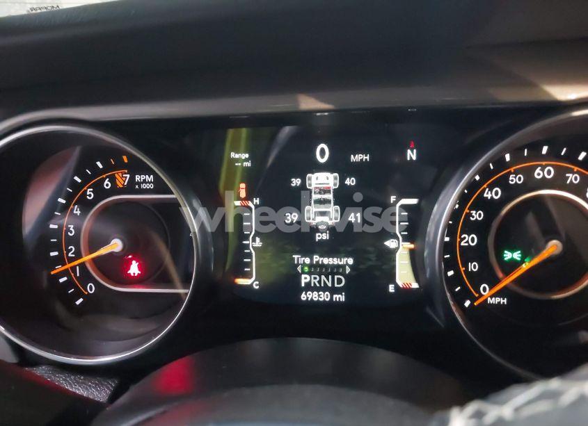 Photo 7 of 2020 Jeep Wrangler UNLIMITED SAHARA 4X4 (VIN 1C4HJXEG6LW140232)