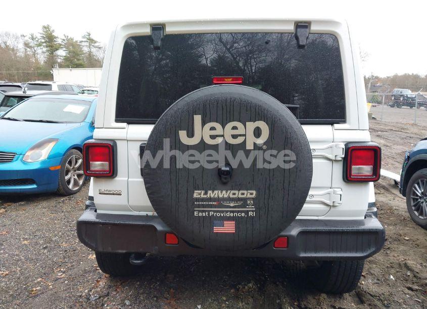 Photo 17 of 2021 Jeep Wrangler UNLIMITED SAHARA 4X4 (VIN 1C4HJXEG6MW751752)