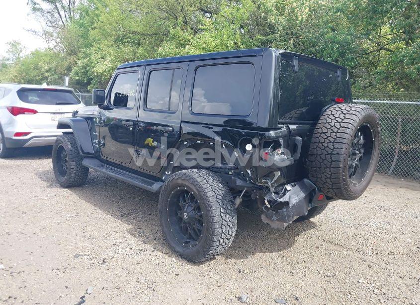 Photo 3 of 2022 Jeep Wrangler UNLIMITED SAHARA 4X4 (VIN 1C4HJXEG6NW195167)