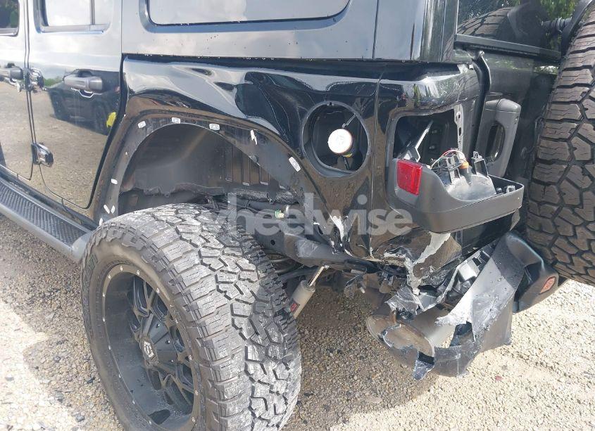 Photo 6 of 2022 Jeep Wrangler UNLIMITED SAHARA 4X4 (VIN 1C4HJXEG6NW195167)