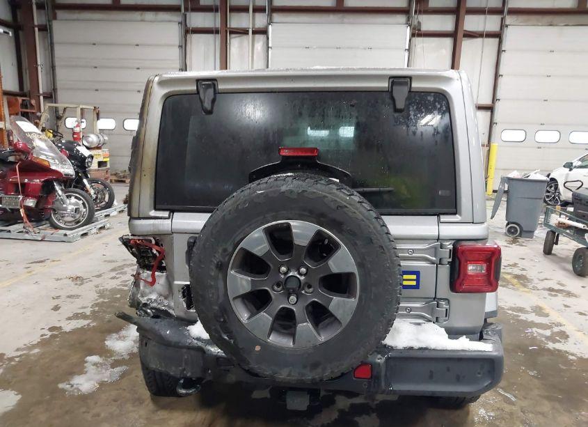 Photo 16 of 2018 Jeep Wrangler UNLIMITED SAHARA 4X4 (VIN 1C4HJXEG7JW170739)