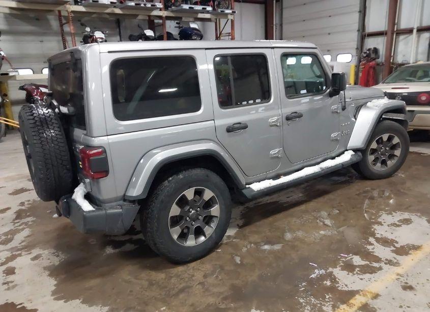 Photo 4 of 2018 Jeep Wrangler UNLIMITED SAHARA 4X4 (VIN 1C4HJXEG7JW170739)