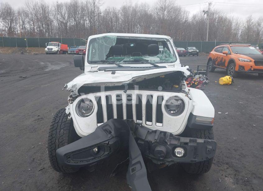 Photo 12 of 2018 Jeep Wrangler UNLIMITED SAHARA 4X4 (VIN 1C4HJXEG7JW186147)