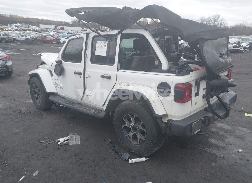 Photo 3 of 2018 Jeep Wrangler UNLIMITED SAHARA 4X4 (VIN 1C4HJXEG7JW186147)