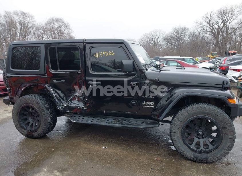 Photo 14 of 2018 Jeep Wrangler UNLIMITED SAHARA 4X4 (VIN 1C4HJXEG7JW205084)