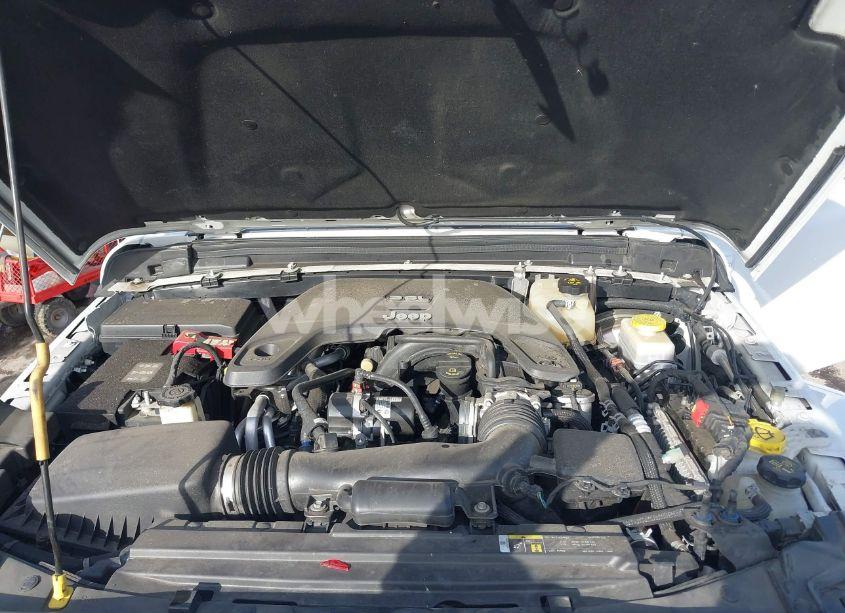 Photo 10 of 2020 Jeep Wrangler UNLIMITED SAHARA 4X4 (VIN 1C4HJXEG7LW196700)