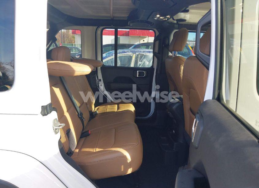 Photo 8 of 2020 Jeep Wrangler UNLIMITED SAHARA 4X4 (VIN 1C4HJXEG7LW196700)