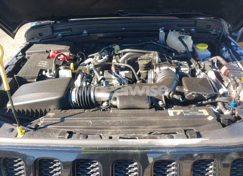 Photo 10 of 2022 Jeep Wrangler UNLIMITED HIGH ALTITUDE (VIN 1C4HJXEG7NW232680)